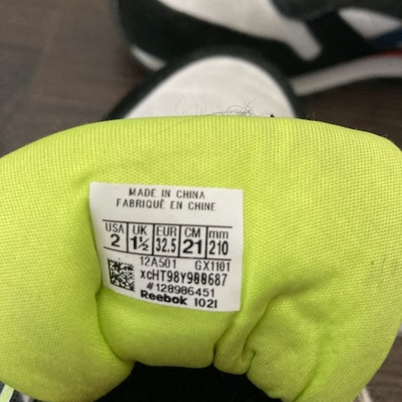 Reebok Classic Kids tennis shoes - Picture 5 of 5